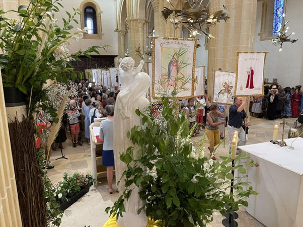 Consécration de la France aux coeurs de Jésus et de Marie Paray-le-Monial 2022 © Marie de Nazareth